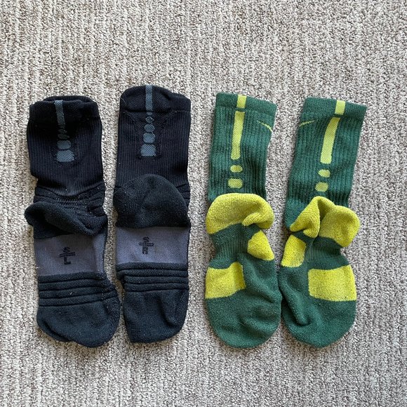 Lot of 2 pairs Men's Small 4-6 Nike Hyper Elite Basketball Crew Socks - Picture 2 of 3